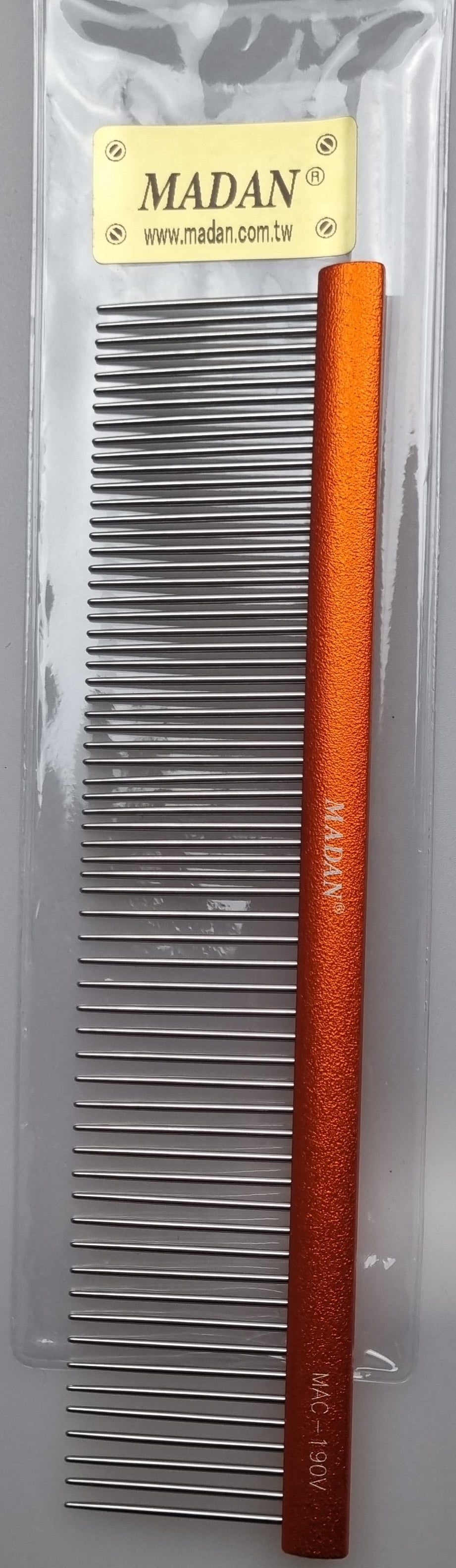 Madan - Comb - MAC190V