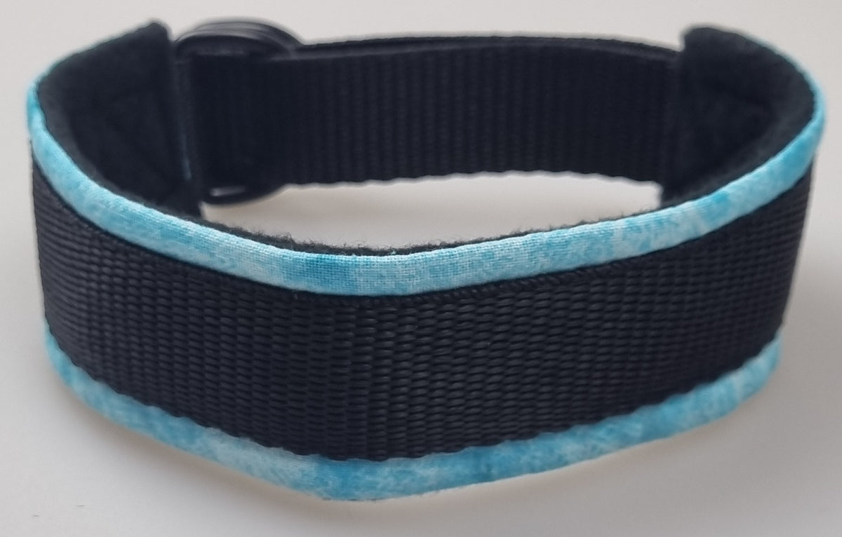 Alpha Dog Martingale Soft Collars 25cm - 35cm / 4cm wide