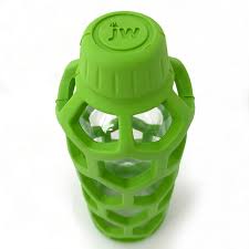Hol - ee - Bottle